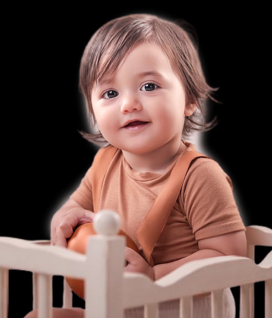 Bebê fotografado em ensaio de acompanhamento mensal